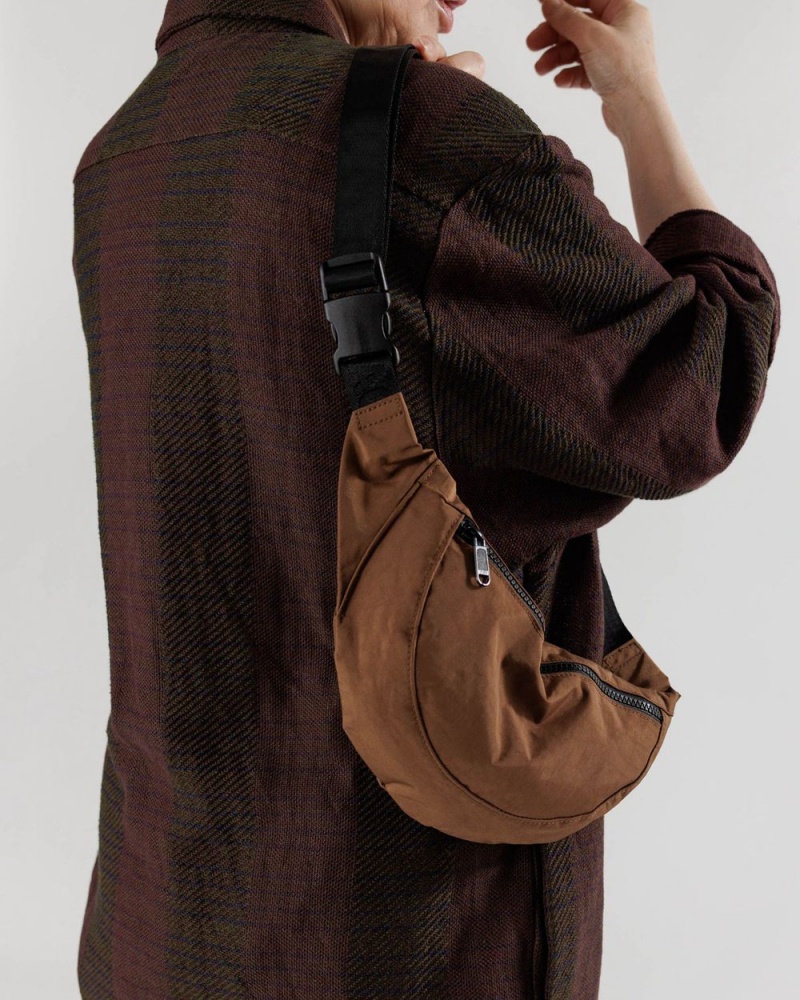 Bolsos De Viaje Baggu Crescent Fanny Pack Marrom | 608173-YFZ